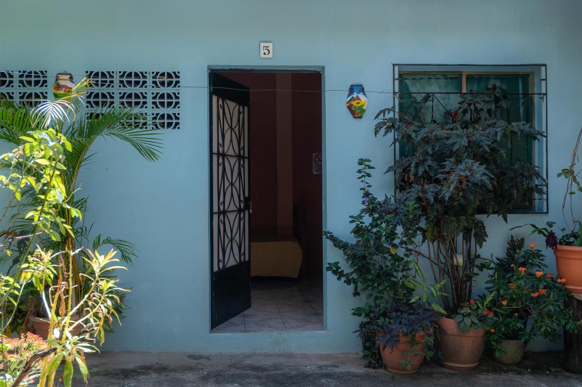 Hostal Delmy Suchitoto Εξωτερικό φωτογραφία