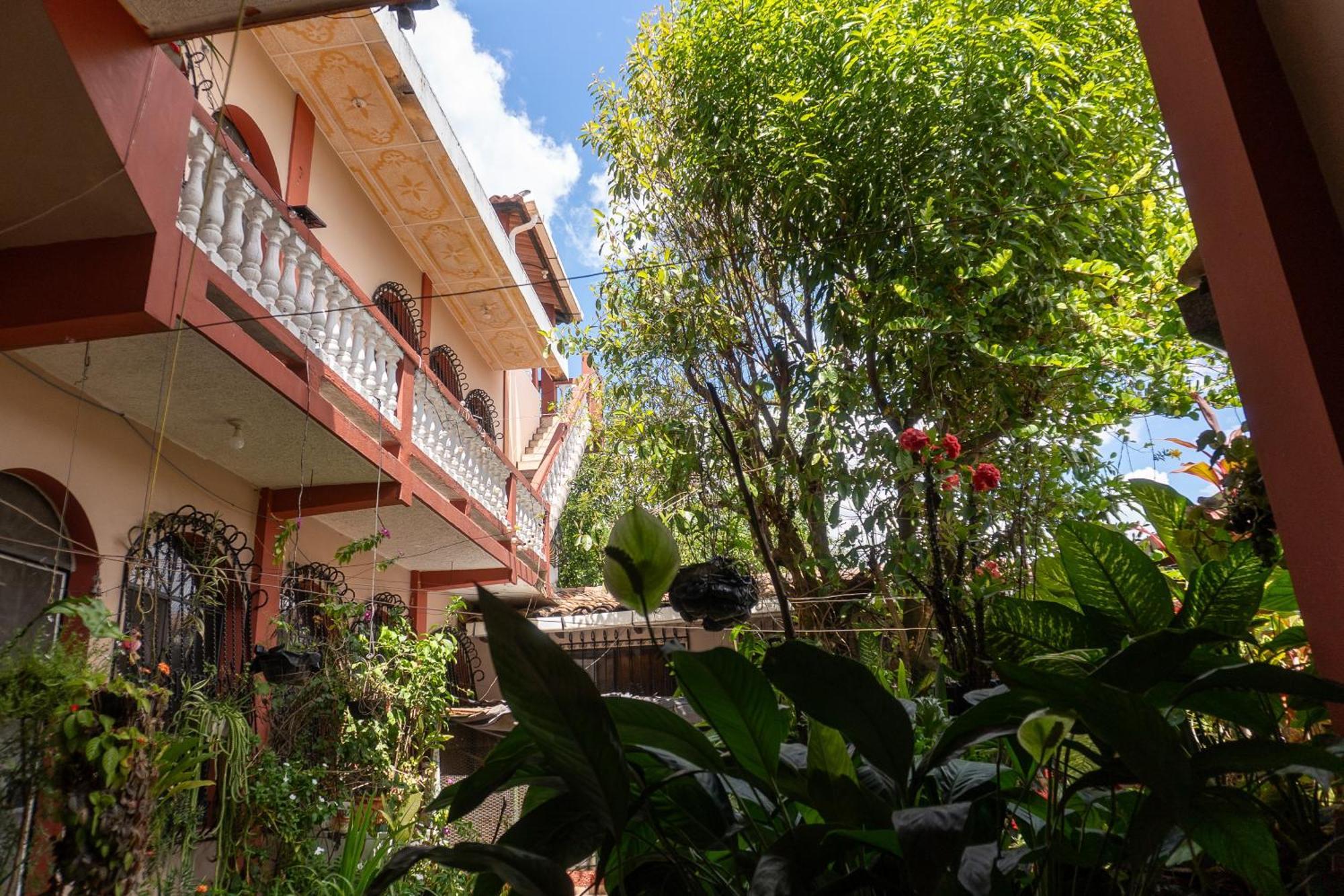 Hostal Delmy Suchitoto Εξωτερικό φωτογραφία